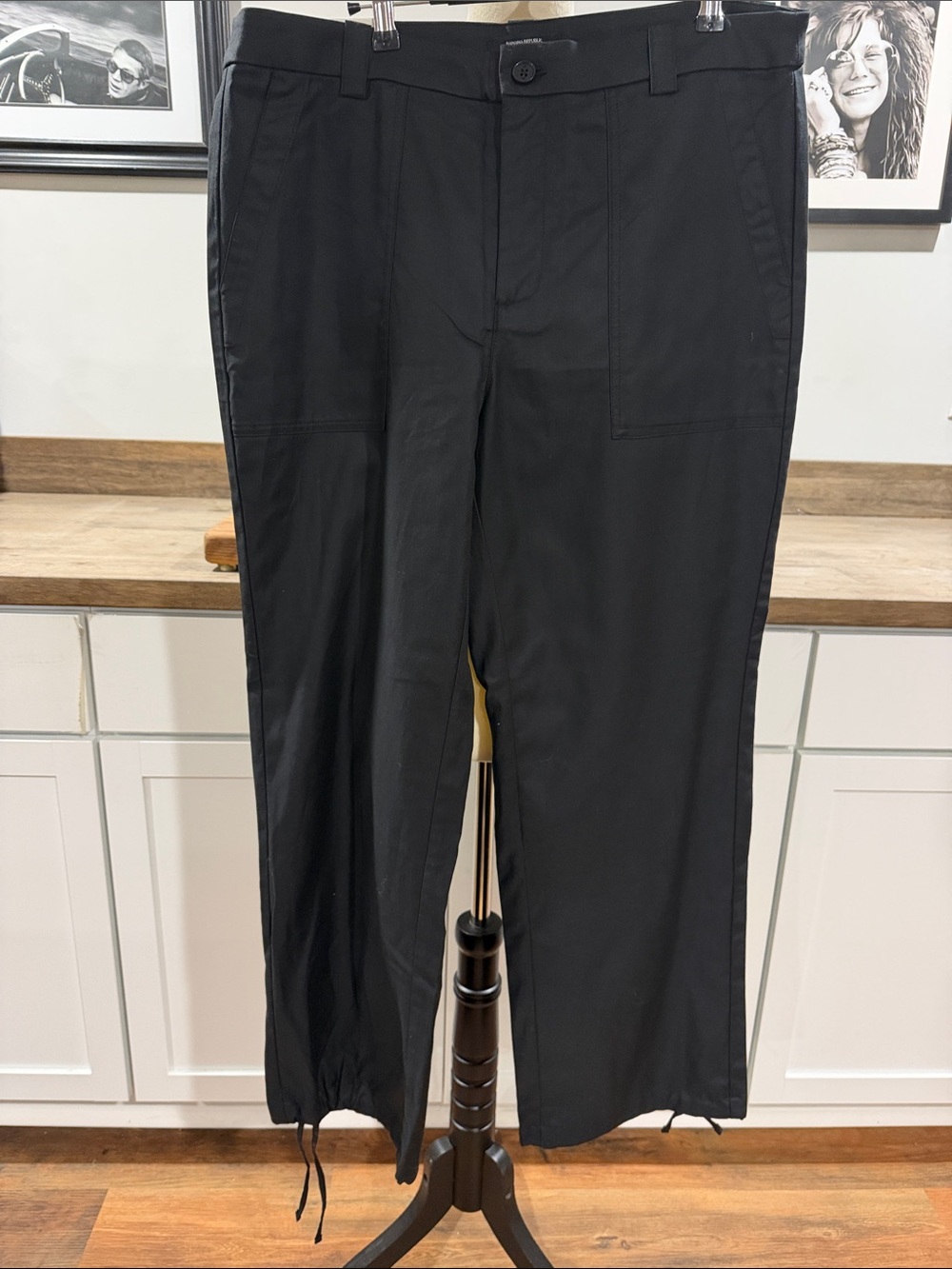 Banana Republic Black Cargo Drawstring Hem Pants size 14 tall